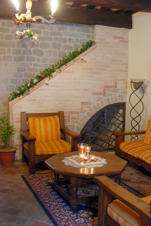 B&B San Paterniano Cingoli Extérieur photo